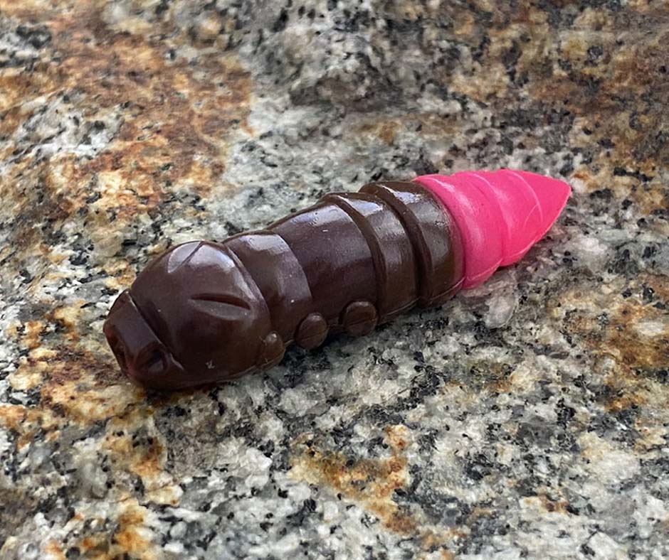 Obrázok produktu FISHUP Pupa 1,5″ Earthworm/Hot Pink – 8ks/bal