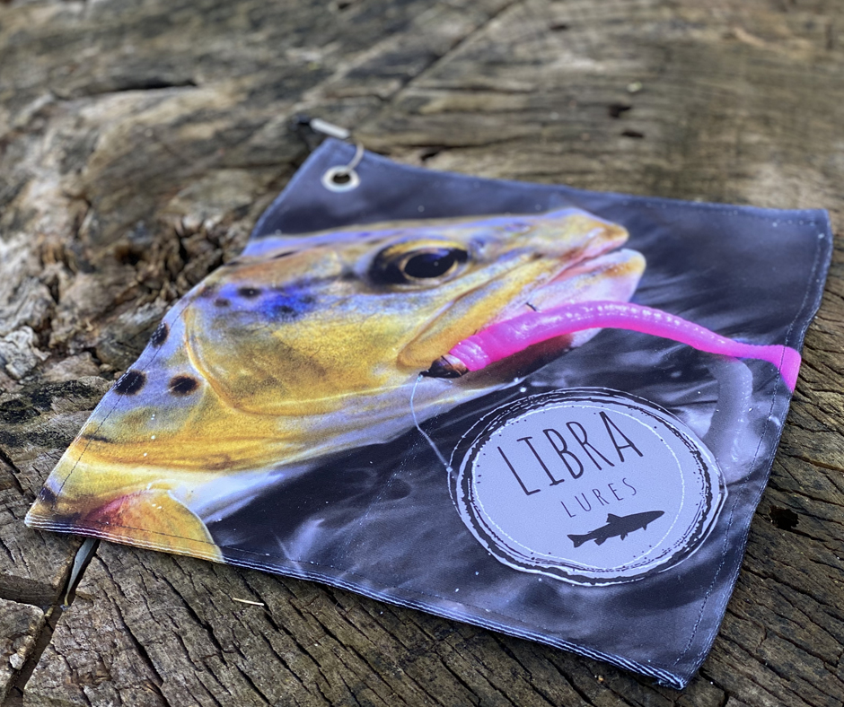 Obrázok produktu Rybársky uterák LIBRA LURES potočák s karabinou