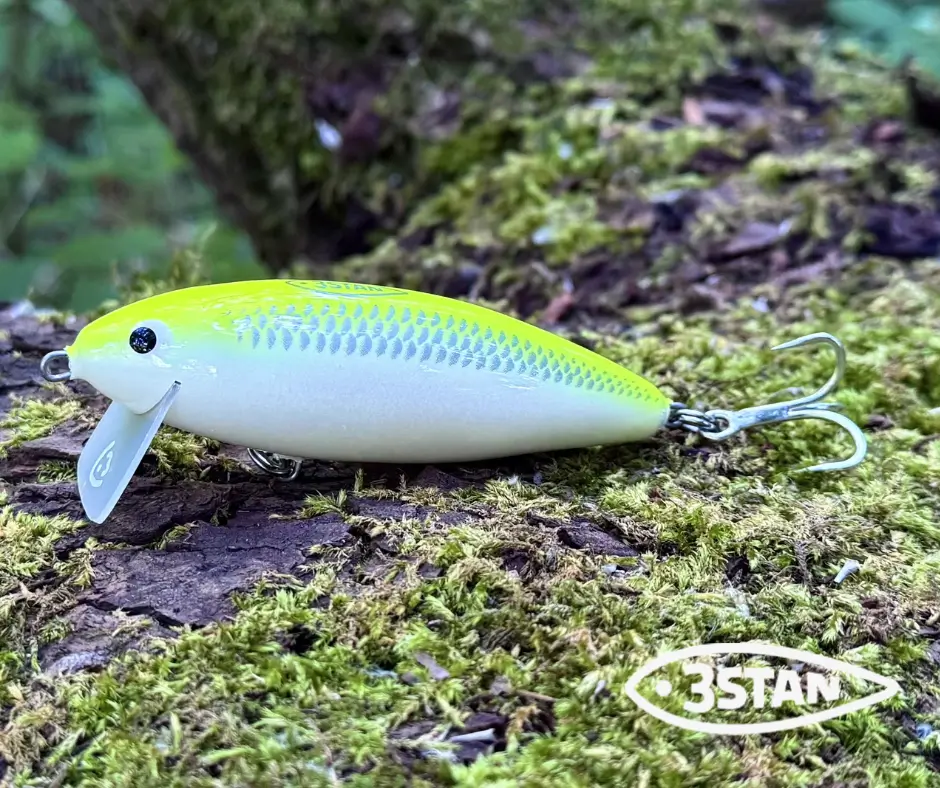 Obrázok produktu Wobler 3STAN FATTY 90 SS plávajúci – Sulfur Back Albino