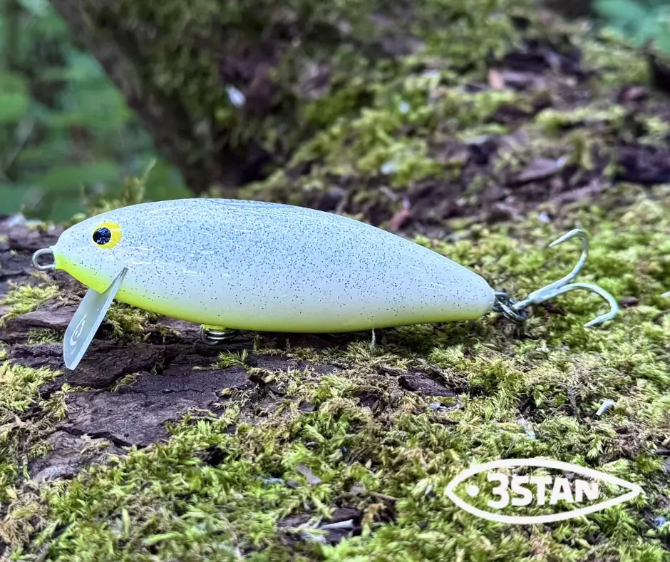 Obrázok produktu Wobler 3STAN FATTY 90 SS plávajúci – Sulfur Belly Sparkling Albino